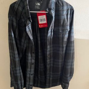 North face long sleeve shirt